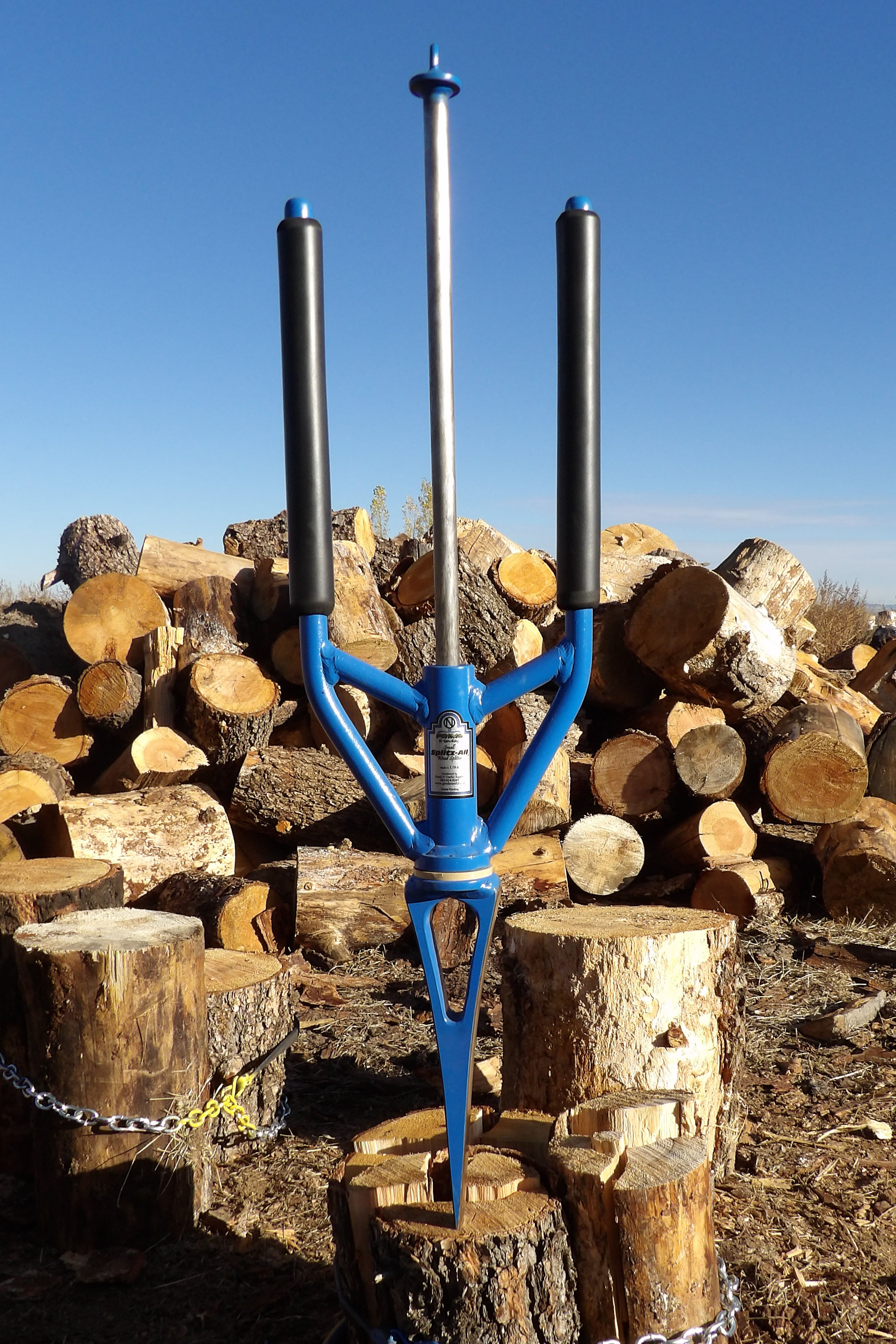 GOOD N USEFUL Small Size Split wood safely firewood log splitter